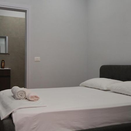Be Solei Studio Apartments Sol 1 Tiranë Luaran gambar