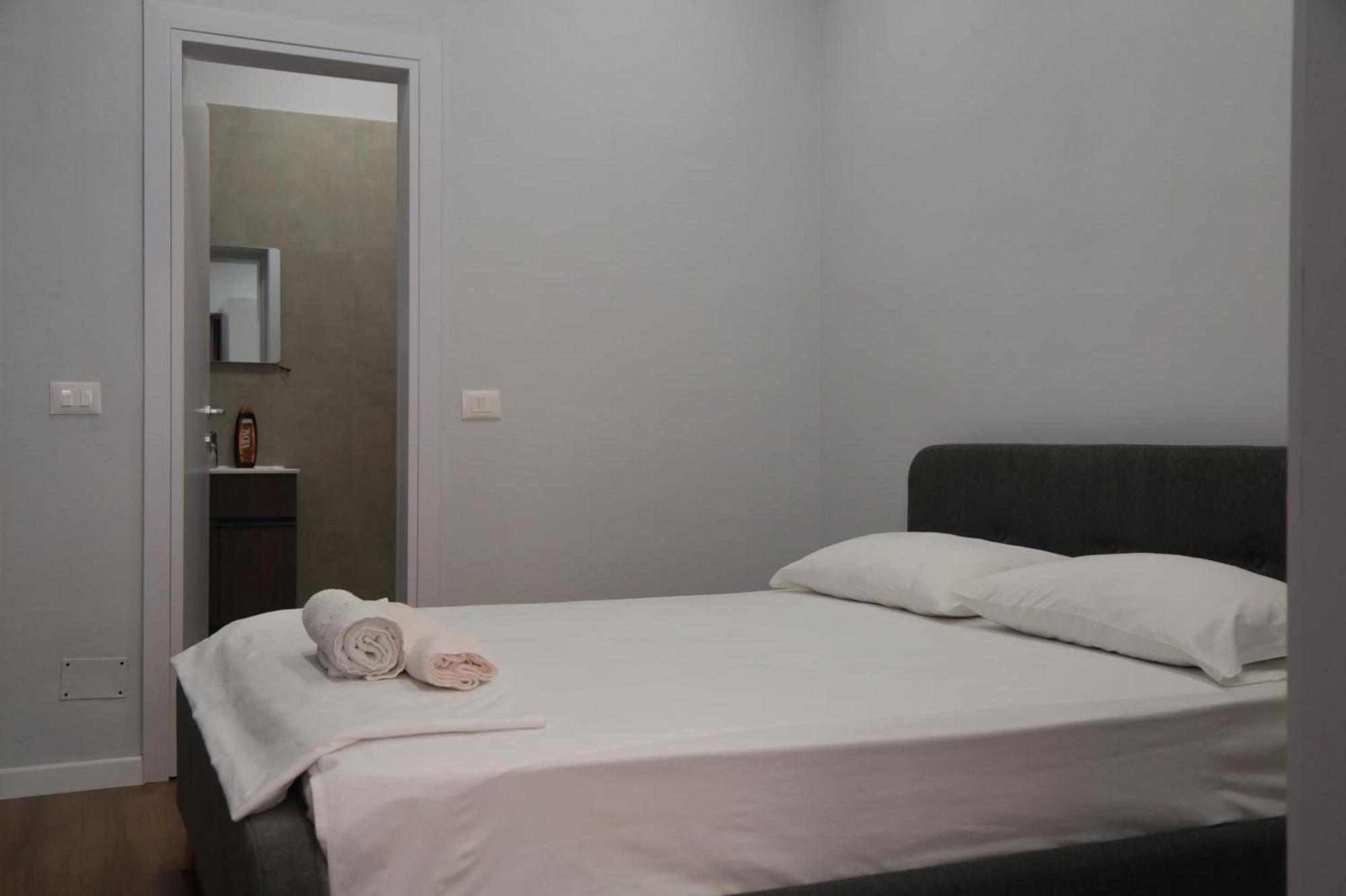 Be Solei Studio Apartments Sol 1 Tiranë Luaran gambar