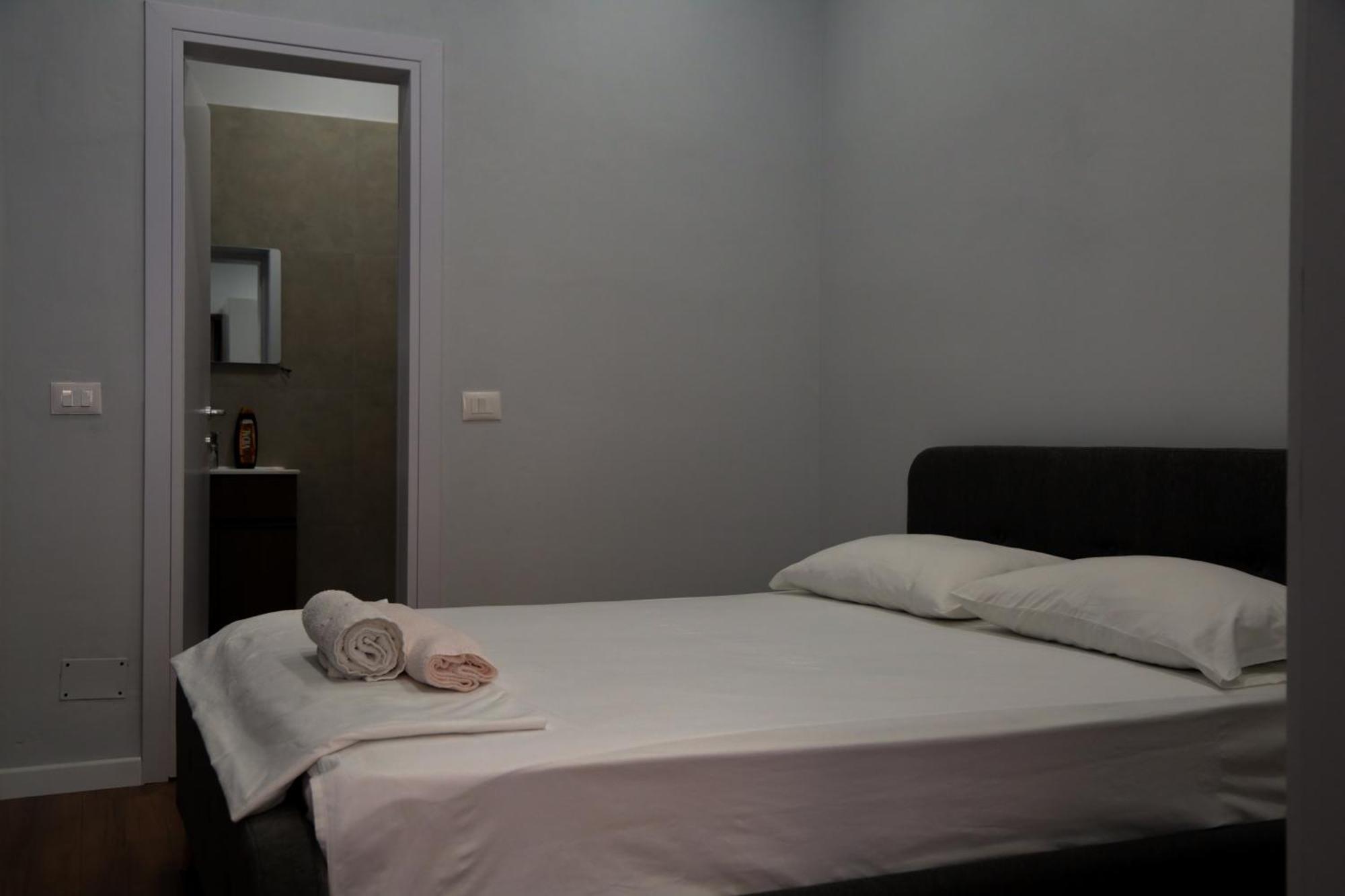 Be Solei Studio Apartments Sol 1 Tiranë Luaran gambar