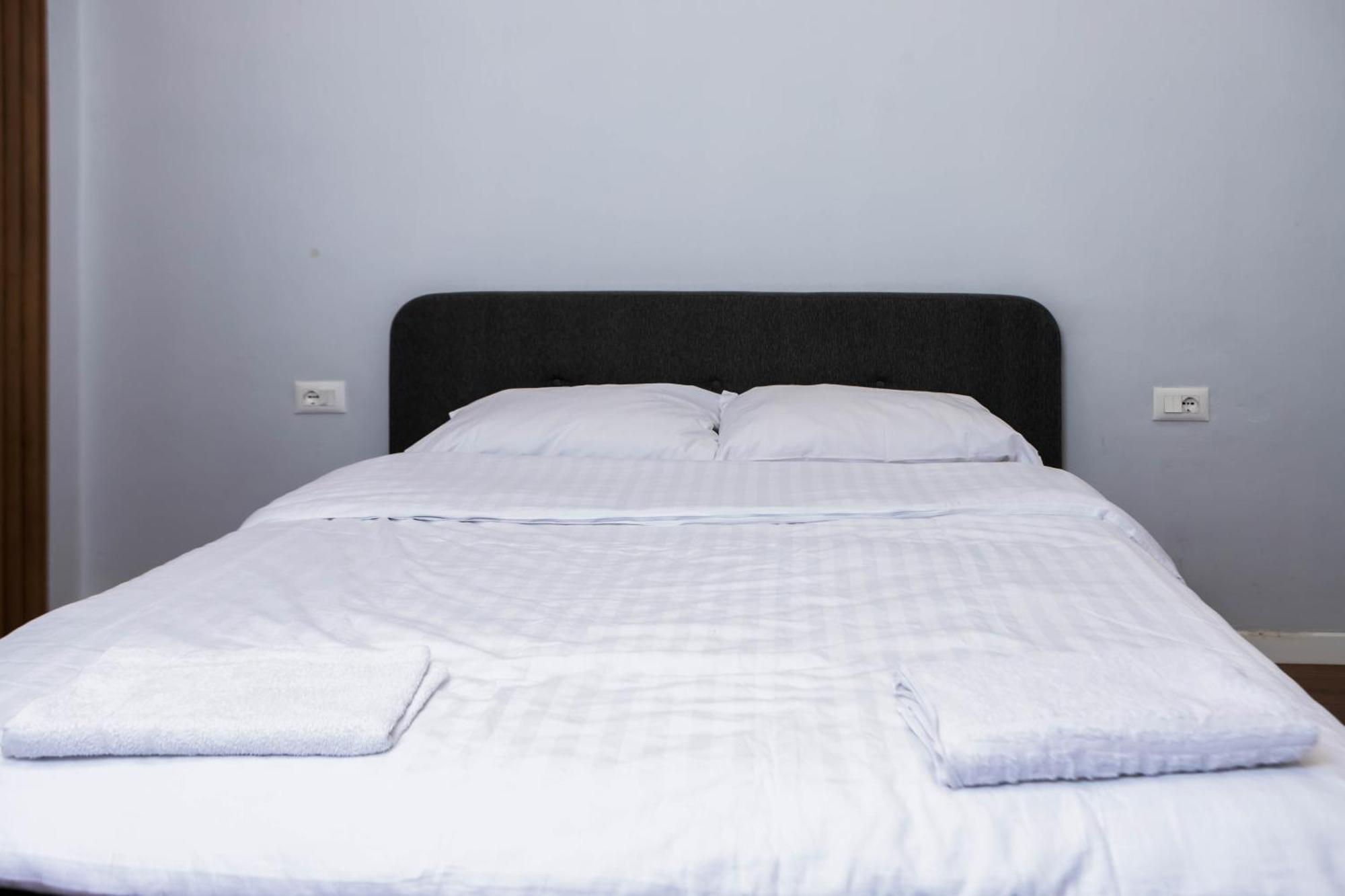 Be Solei Studio Apartments Sol 1 Tiranë Luaran gambar